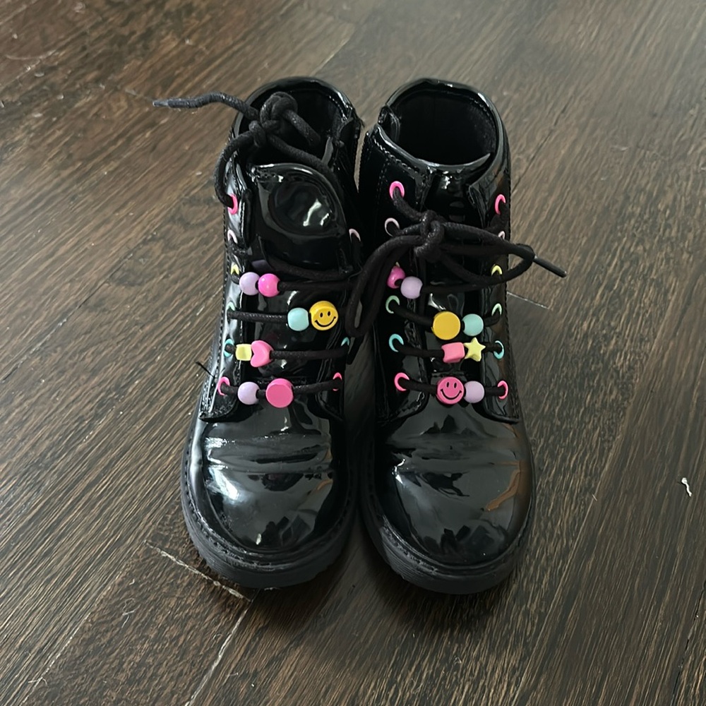 Children’s Place Beaded Lace Up Combat Boots Size 12